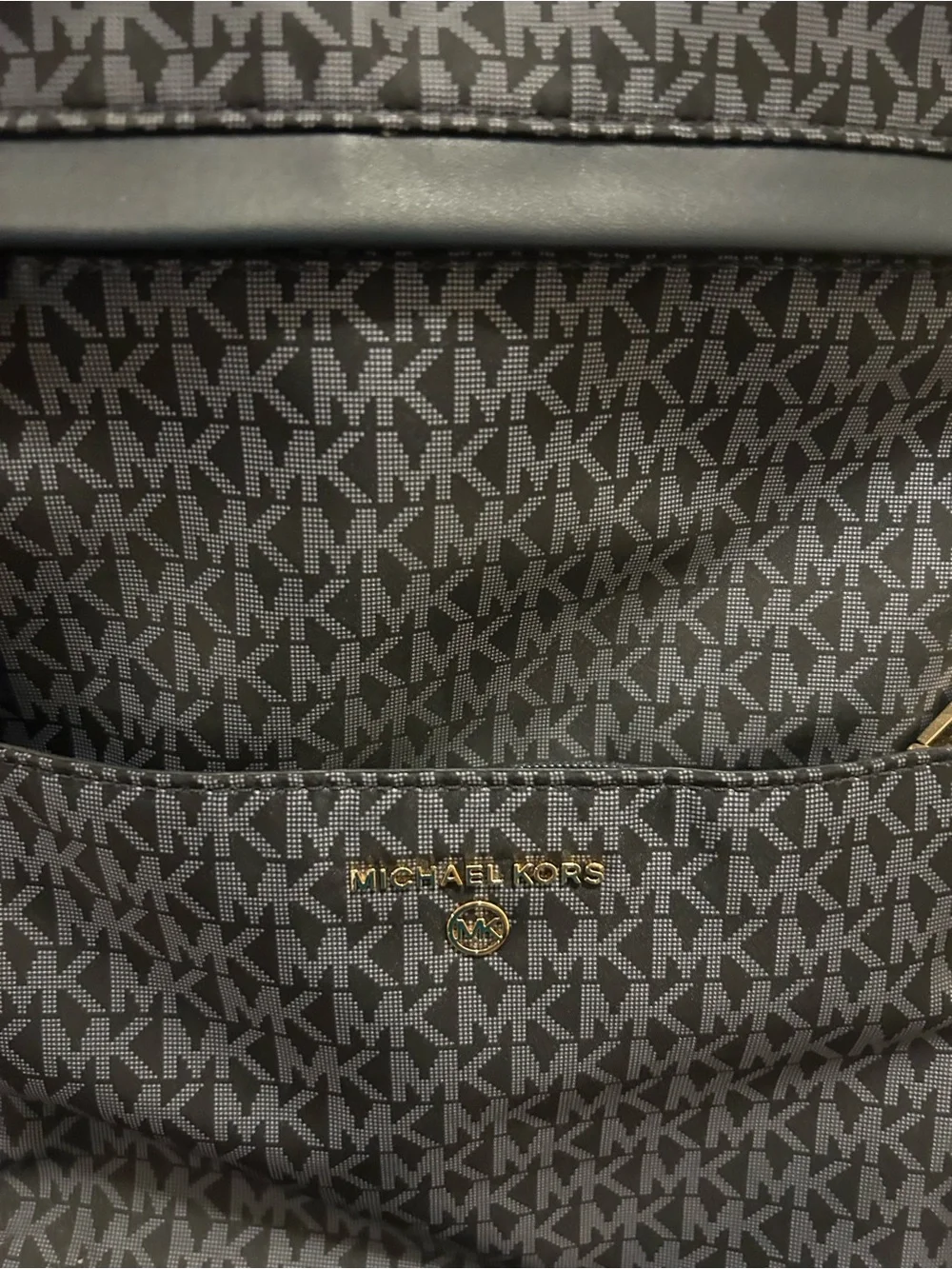 Michael Kors adjustable straps